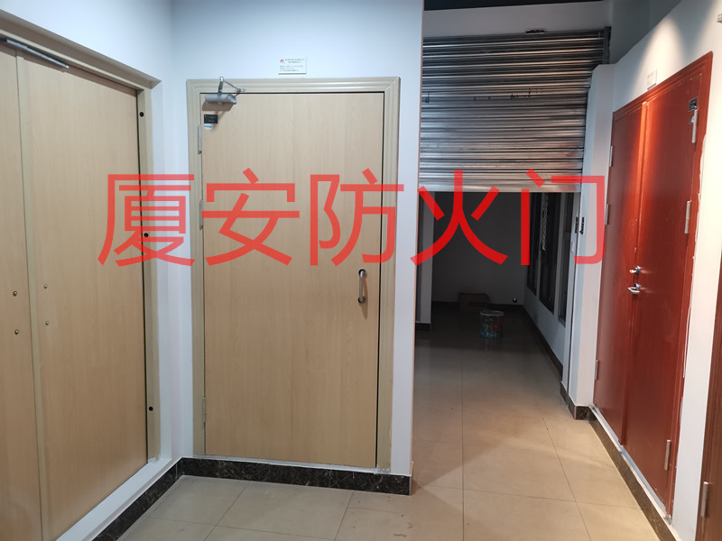 1636942079641001.jpg 鋼木防火門2.jpg