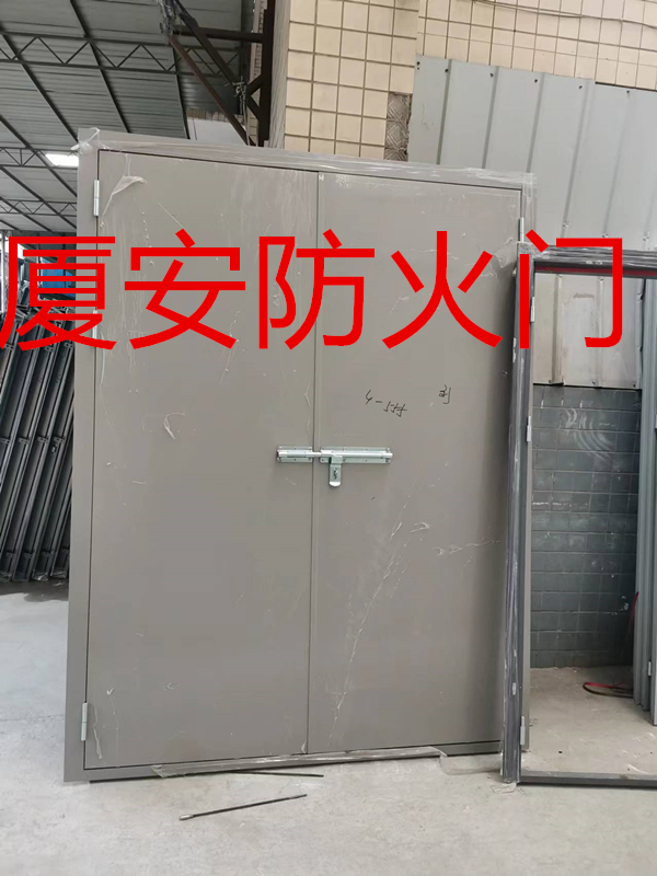 1656506514207886.jpg 甲級鋼質(zhì)槍栓鎖防火門.jpg