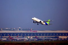 C919飛機103架機轉(zhuǎn)場閻良機場進行試飛
-深圳空運