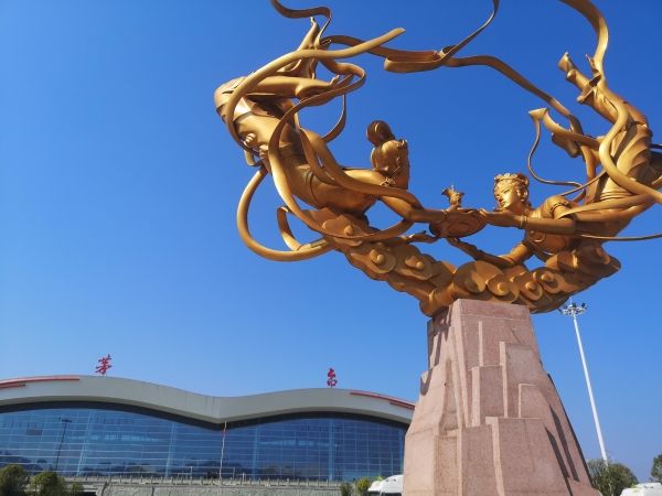 東南亞國(guó)際空運(yùn)-新征程，新夢(mèng)想——茅臺(tái)機(jī)場(chǎng)通航兩周年