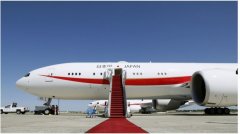 非洲空運(yùn)-日本首相專機(jī)飛行途中突發(fā)輕微火情