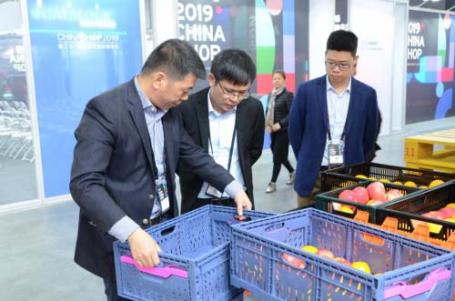 現(xiàn)場展示可折疊、易清洗生鮮筐