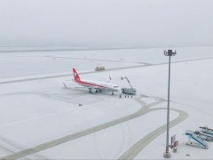 上?？者\-吐魯番機場全力保障2019年首場降雪