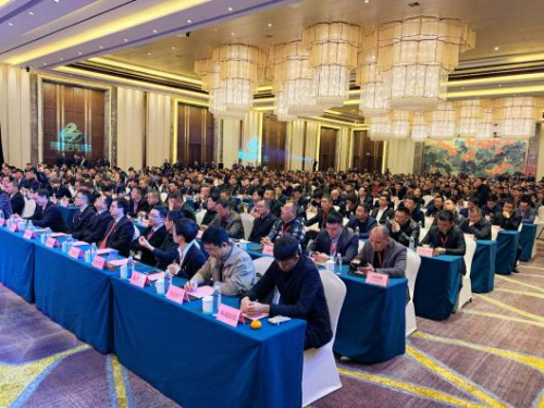 廣州國際快遞-價值營銷續(xù)創(chuàng)共贏，凝心聚力再鑄輝煌——東風(fēng)柳汽2020年商用車營銷年會盛大召開