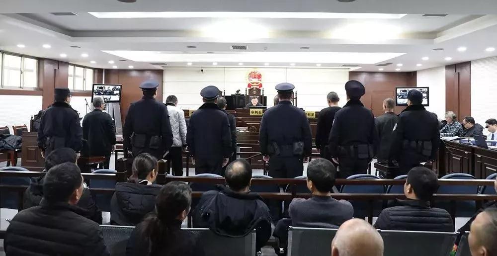 廣州海運(yùn)-“金海翔”輪事故庭審 船長等六人被究刑責(zé)