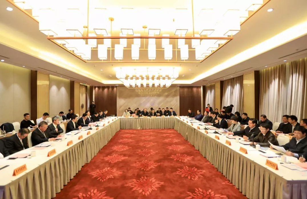 東部機(jī)場(chǎng)集團(tuán)與揚(yáng)州市政府、泰州市政府簽署推動(dòng)民航高質(zhì)量發(fā)展戰(zhàn)略合作協(xié)議