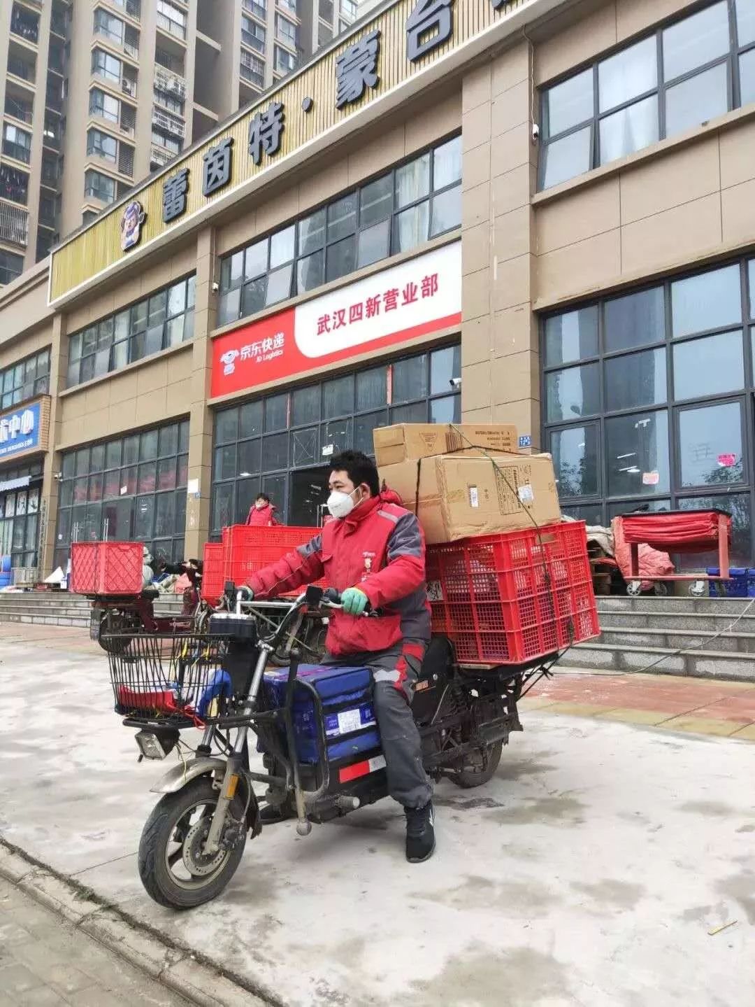 抗擊疫情！郵政、快遞企業(yè)在行動！