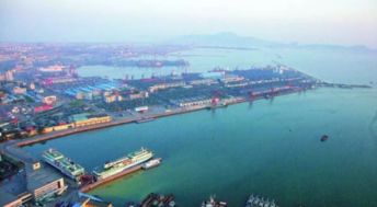 上?？者\公司山東港口煙臺港幾內(nèi)亞海外項目月吞吐量突破400萬噸
