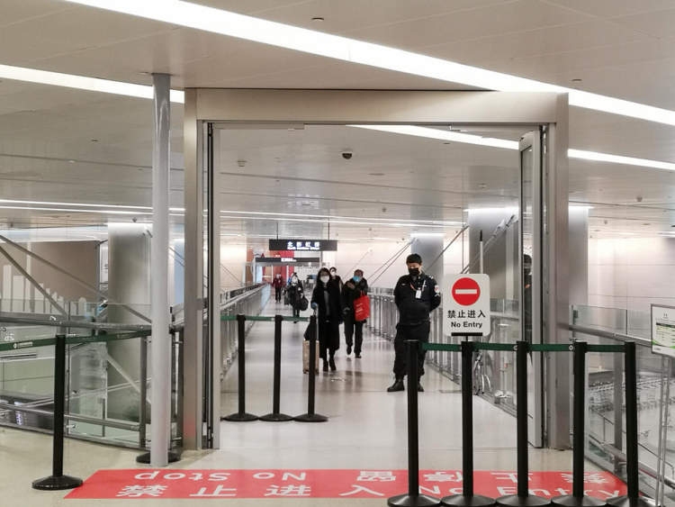 深圳出口空運-視頻：上海虹橋機場迎來“北歐式”接機和“花式防護”