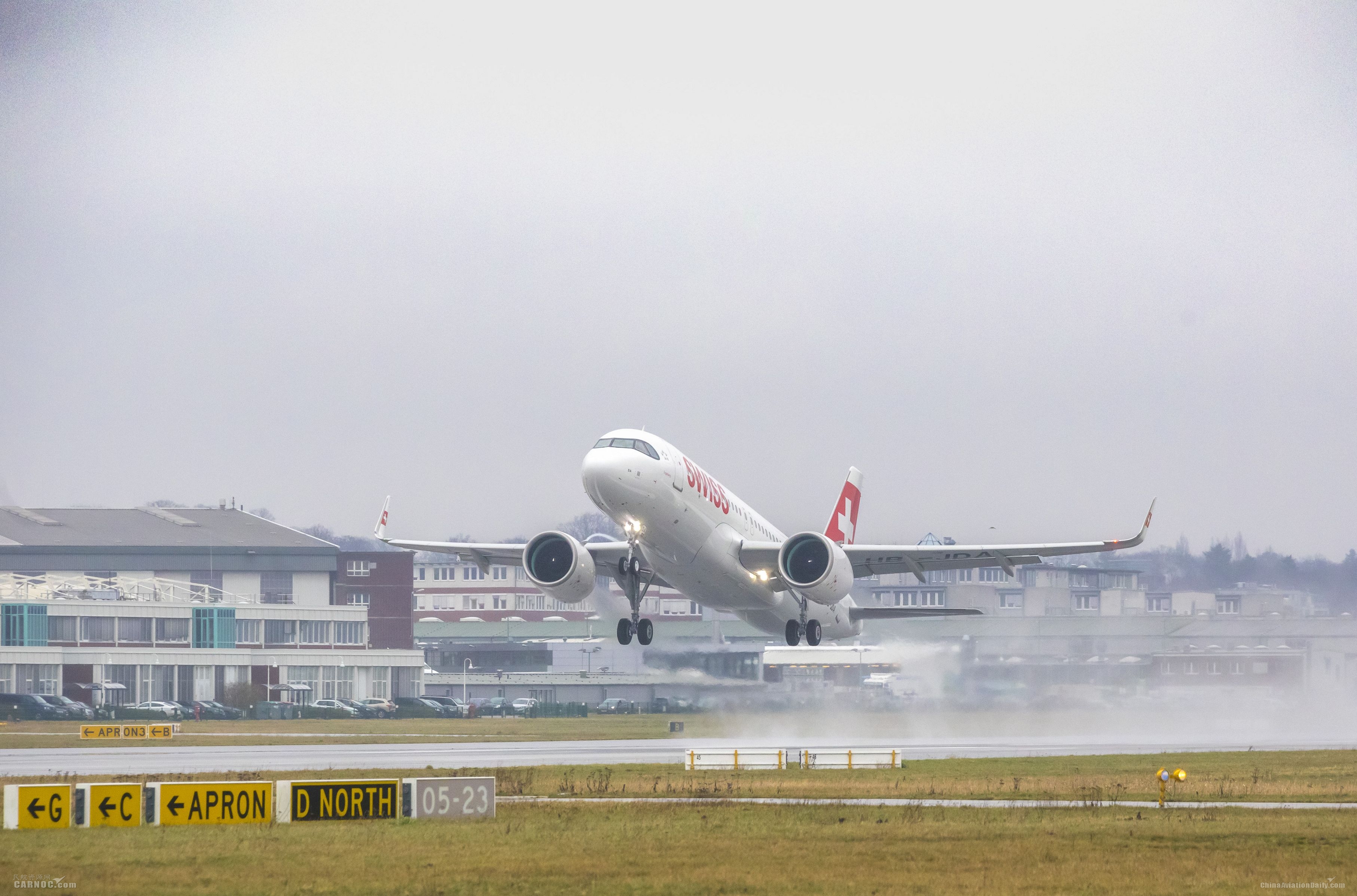 瑞士國(guó)際航空接收其首架空客A320neo飛機(jī)