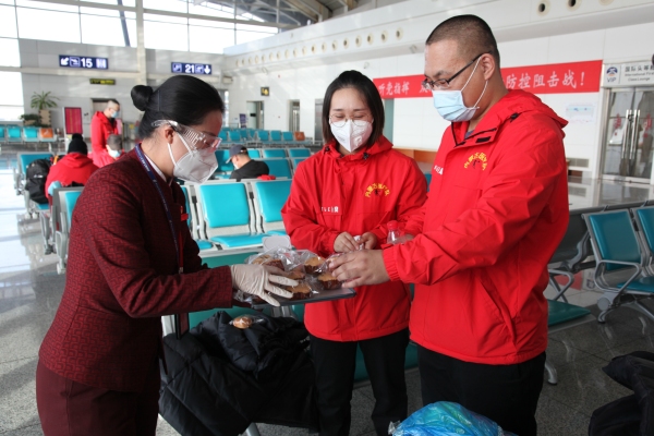 烏克蘭航空-國(guó)航內(nèi)蒙古公司再派兩架飛機(jī)護(hù)送內(nèi)蒙古第八批醫(yī)療隊(duì)增援武漢