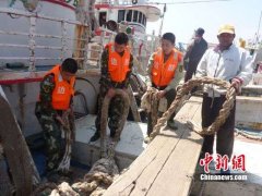 阿聯(lián)酋海運(yùn)福建南青嶼邊防緊急救助臺(tái)輪4名遇險(xiǎn)船員