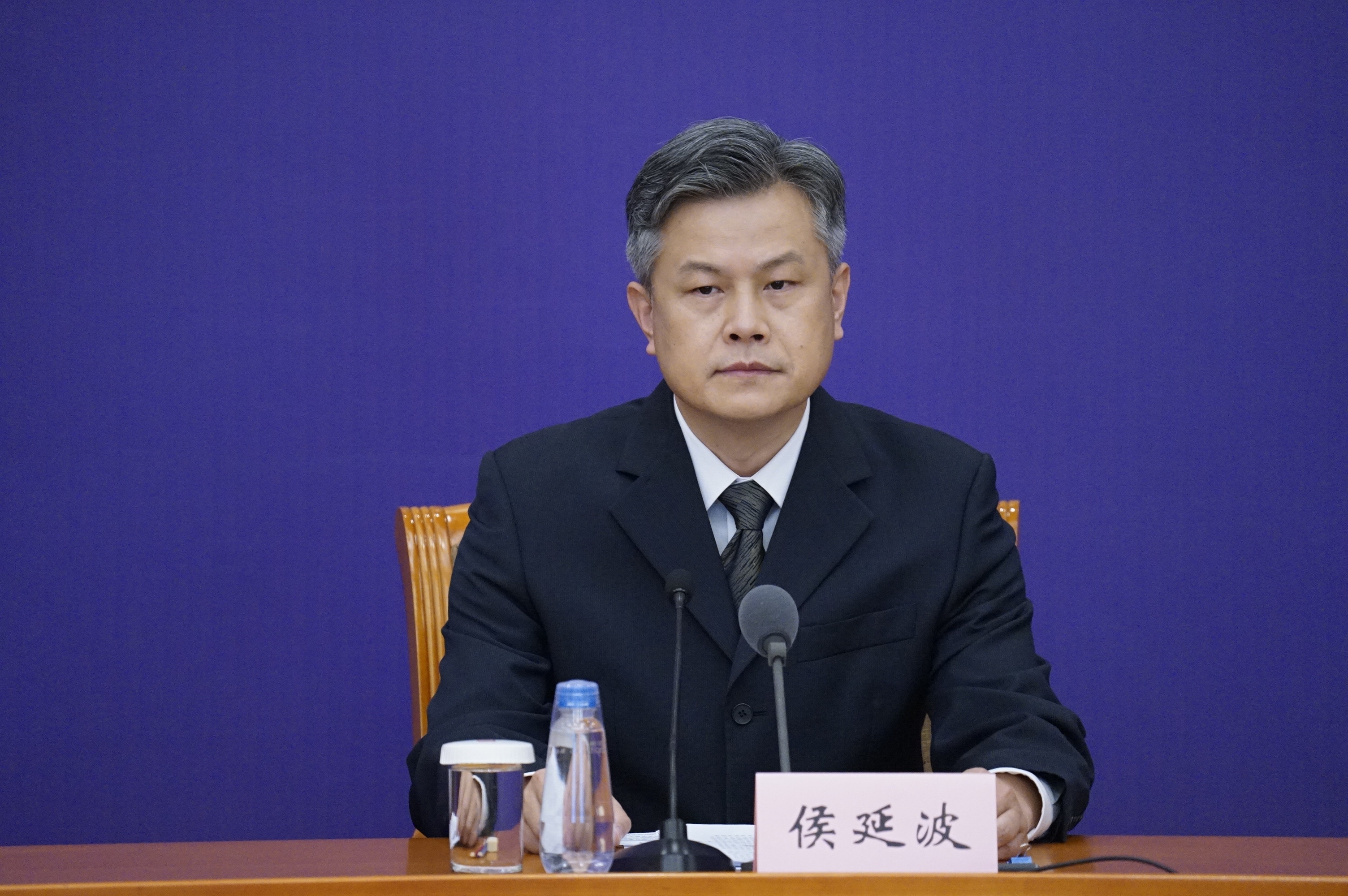 郵政局：盡最大努力確保國(guó)際郵件快件收得進(jìn)、運(yùn)得出