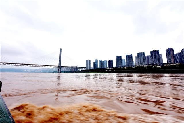  江津海事處執(zhí)法職員正在巡邏
-泰國(guó)空運(yùn)