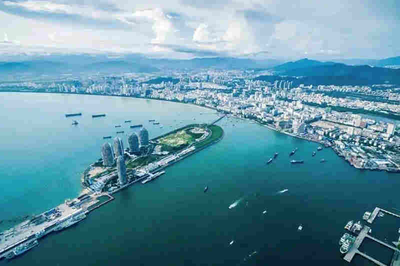 交通運(yùn)輸部將加強(qiáng)指導(dǎo)海南建設(shè)航運(yùn)交易所
-深圳空運(yùn)