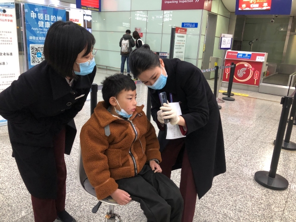 國航西南地服部圓滿完成春運保障任務(附圖)
-南美雙清包稅